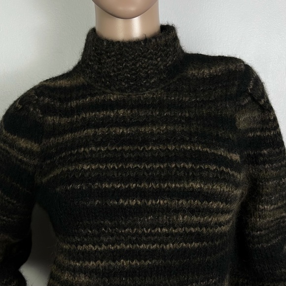 NEW VERONICA BEARD FUZZY MOCK NECK SWEATER - Picture 4 of 9